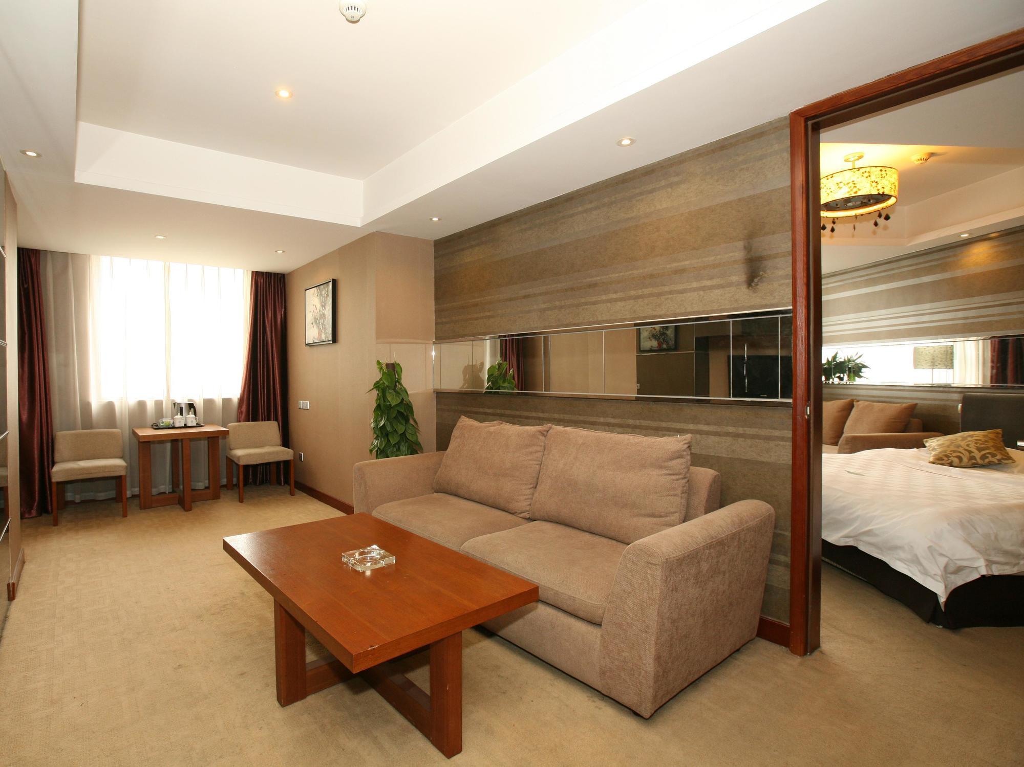 Renli Hotel เฉิงตู ภายนอก รูปภาพ