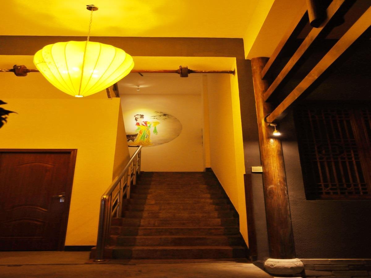 Renli Hotel เฉิงตู ภายนอก รูปภาพ